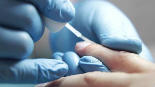 Какие виды маникюра существуют и как. Виды маникюра и их описание (фото+видео)