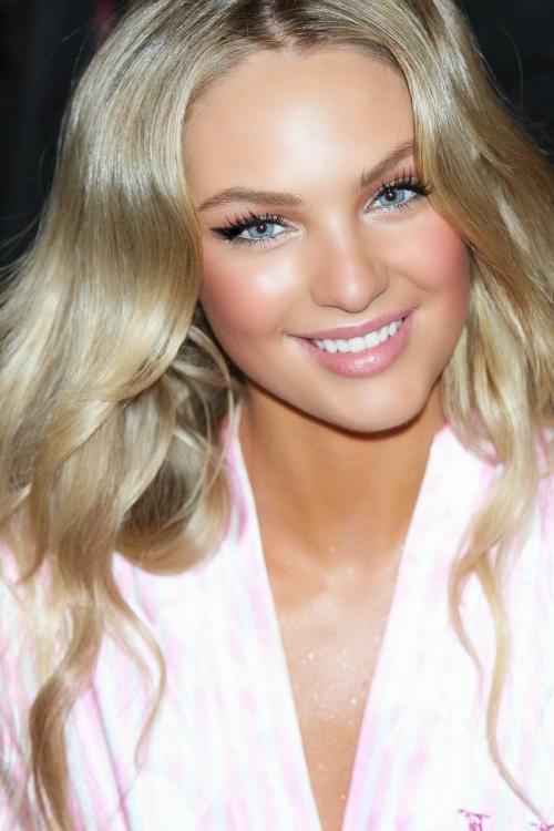 Макияж для голубых глаз 2019. Привлекательный дневной макияж