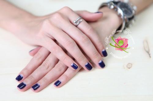 Как правильно делать лунный маникюр. Учимся делать лунный маникюр в домашних условиях