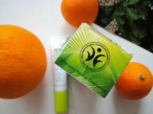 Увлажняющий Крем для век Nonicare intensive Eye Cream. Крем для век, который не смог — Noni Care Eye Cream «Интенсивное увлажнение и уход 25+». Аллергия против неэффективности, что хуже?