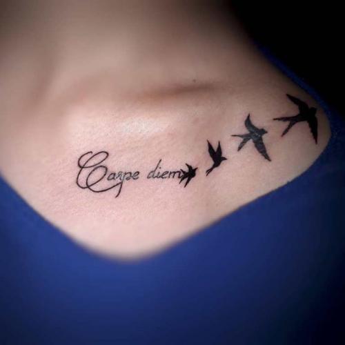 Тату на ключице надписи. Тату на ключице – значение