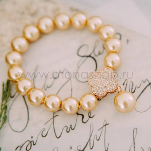 Бордовый цвет платья. Какие украшения выбирать к бордовому платью и другим нарядам