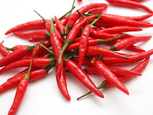 Маска с перцем для волос. Как воздействует красный перец на волосы?