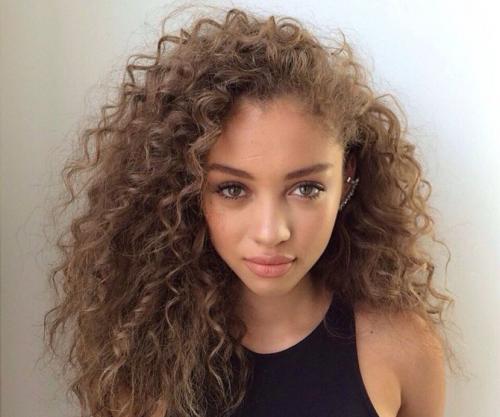 Народные средства для увлажнения волос. Средства для увлажнения волос в домашних условиях