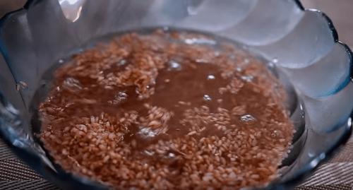 Рисовый отвар для волос. Рисовая вода для быстрого роста и блеска волос. Рецепт.