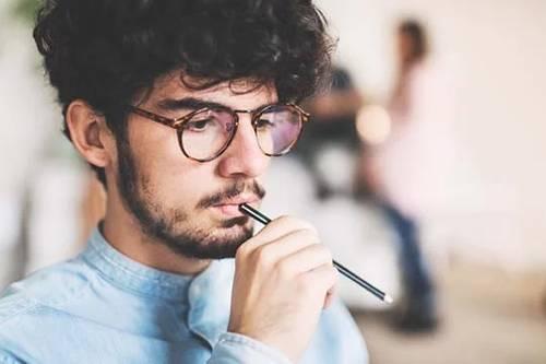 Как сделать волосы прямые. Ответы: 04