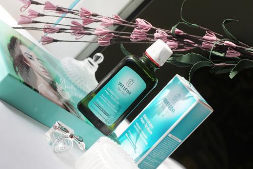 Веледа тоник для волос способ применения. Укрепляющее средство для роста волос с розмарином Weleda Revitalising Hair Tonic