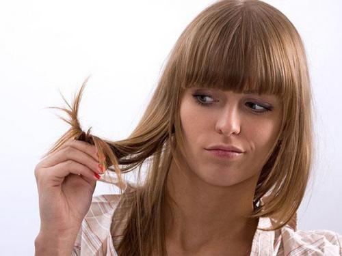 Волосы сухие на кончиках и жирные у корней. Как лечить волосы жирные у корней и сухие на кончиках? 04