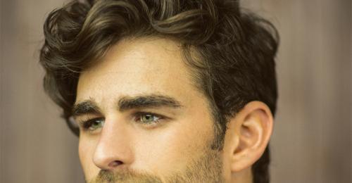 Вьются волосы у мужчин. Мужские стрижки для вьющихся коротких волос, фото
