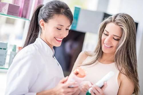 Волосы жирные у корней и сухие на кончиках. Как лечить локоны? 05 Волосы жирные у корней и сухие на кончиках. Как лечить локоны? 05