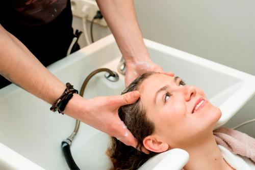 Чем отличается органический шампунь от обычного