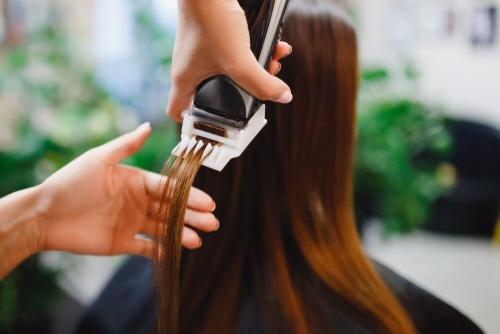 Полировка волос ножницами. Полировка волос или горячие ножницы: спасение от секущихся кончиков или развод на деньги?
