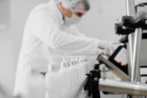 Жирные волосы у корней и сухие на кончиках, что делать. Как лечить локоны? 07 Жирные волосы у корней и сухие на кончиках, что делать. Как лечить локоны? 07