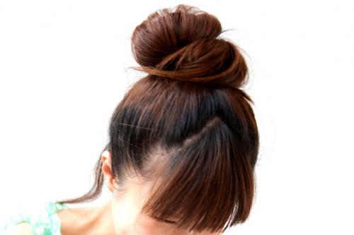 Как лучше спать с распущенными или собранными волосами. Как спят ваши волосы? Влияние кос, пучков и жгутов на волосы во время сна. 04 Как лучше спать с распущенными или собранными волосами. Как спят ваши волосы? Влияние кос, пучков и жгутов на волосы во время сна. 04