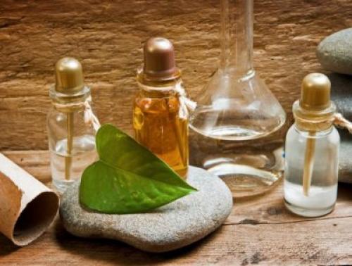 Сыворотка-спрей драгоценные масла. Средства для волос из серии Advance Techniques «Драгоценные масла» от Avon: сыворотка для интенсивного блеска волос, двухфазная сыворотка-спрей и шампунь 10 Сыворотка-спрей драгоценные масла. Средства для волос из серии Advance Techniques «Драгоценные масла» от Avon: сыворотка для интенсивного блеска волос, двухфазная сыворотка-спрей и шампунь 10