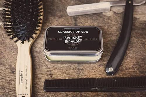 Расческа для кудрявых волос. Уход за кудрявыми волосами: о расческах для кудрявых волос 09