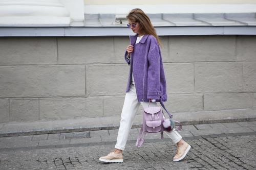 Джинсы с кроссовками 2020. Самые модные кроссовки в 2020 – фото-обзор новинок