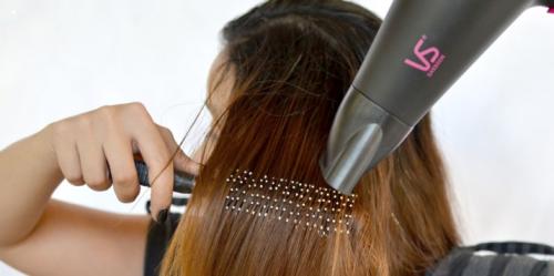 Какую расческу выбрать для волос. Модели щёток и расчёсок 30 Какую расческу выбрать для волос. Модели щёток и расчёсок 30