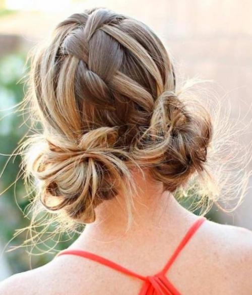 Прически для подростков девочек на каждый день. Многообразие пучков
