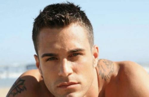 Прически для мужчин 2019. Мужская стрижка +борода 2019-2020. Модные тенденции, фото, новинки 18 Прически для мужчин 2019. Мужская стрижка +борода 2019-2020. Модные тенденции, фото, новинки 18