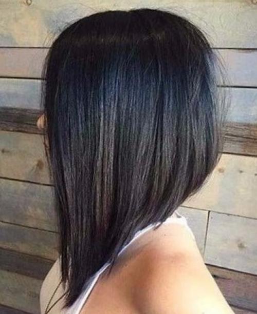 Практичная стрижка на средние волосы. Совершенное каре