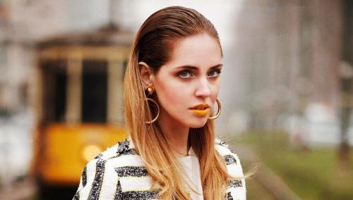 Зализанные прически женские. Зачесанные назад волосы, создаем укладку slicked back