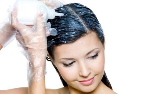 Как осветлить волосы в домашних условиях быстро. Как эффективно и быстро осветлить волосы – инструкция
