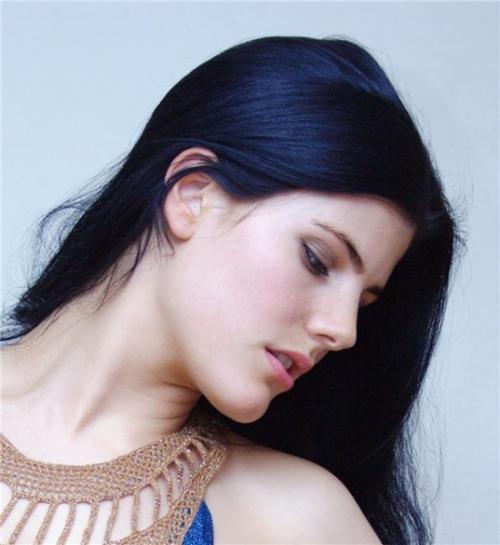 Как перекрасить синие волосы. Выбираем оттенок