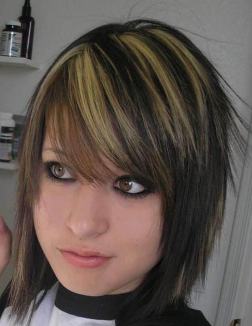 Прическа на средние темные волосы. Модные женские стрижки на средние темные волосы