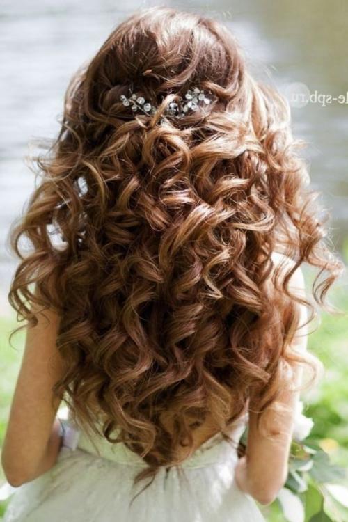 Детские прически на короткие волосы на выпускной. Локоны