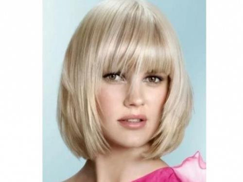 Стрижки на средние волосы типа каре. По форме лица 30