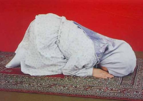 Как девочкам делать намаз. Как делать намаз девушкам