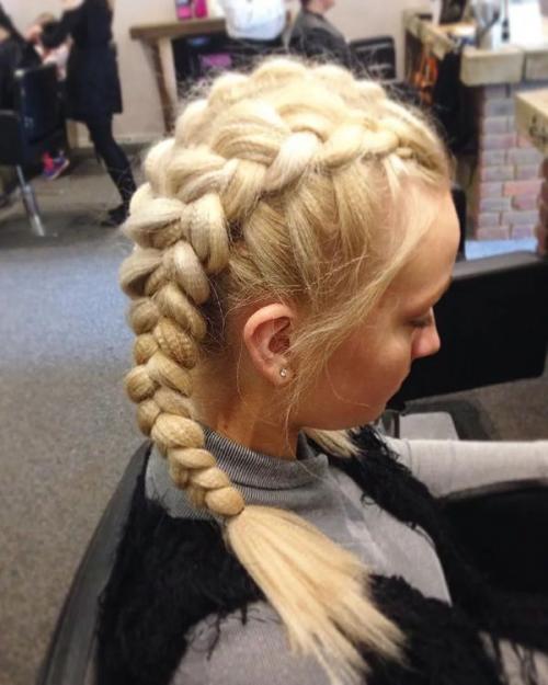 Как сделать прикорневой объем с помощью гофре. Как создать прикорневой объем с помощью бигуди гофре 04 Как сделать прикорневой объем с помощью гофре. Как создать прикорневой объем с помощью бигуди гофре 04