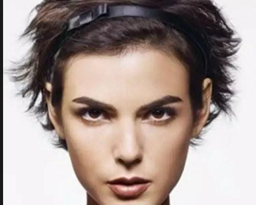 Прически для школы на каждый день. Прически для старшеклассниц в школу