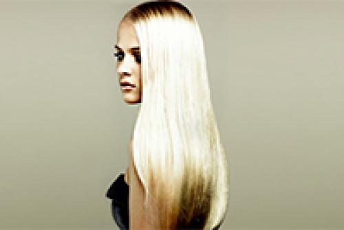 Кератиновое выпрямление сколько держится. Сколько держится кератиновое выпрямление волос – технология процедуры и ожидаемые результаты