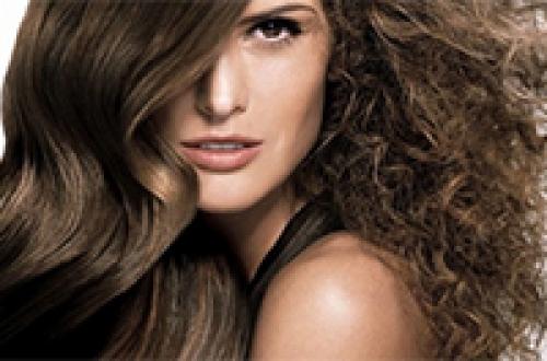 Кератиновое выпрямление сколько держится. Сколько держится кератиновое выпрямление волос – технология процедуры и ожидаемые результаты