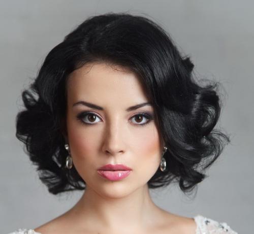 Прически на редкие волосы до плеч. Вечерние прически на тонкие волосы