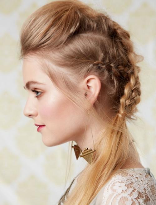 Повседневные прически на волосы средней длины. Волосы средней длины: варианты причесок «на быструю руку»