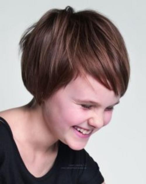Прически для девочек на короткие волосы 13 лет. Короткие прически и стрижки для девочек