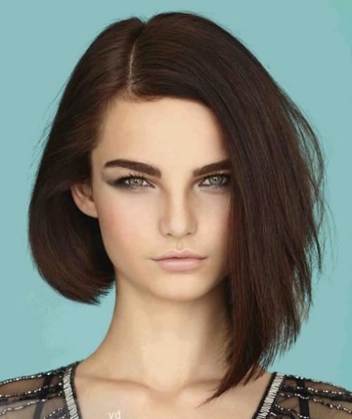 Стрижка асимметрия на среднюю длину. Асимметричная стрижка на средние волосы