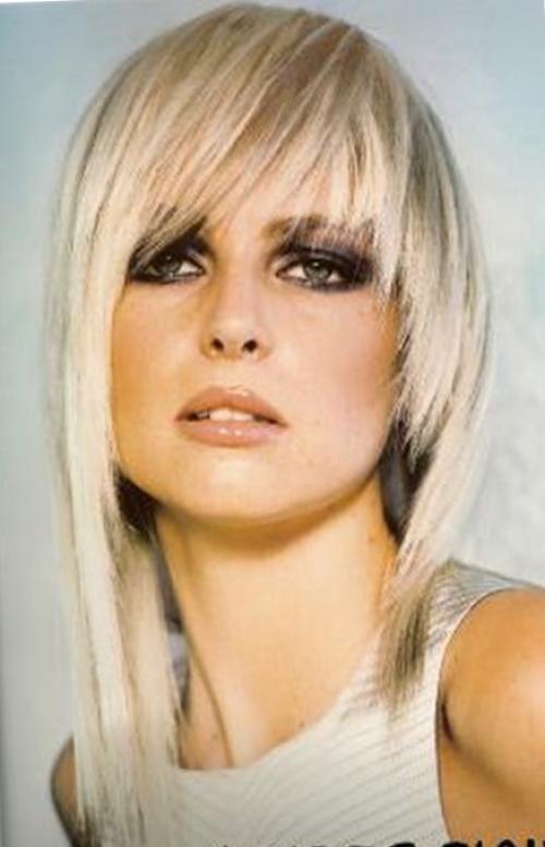 Стрижка асимметрия на среднюю длину. Асимметричная стрижка на средние волосы