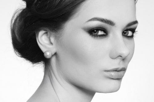 Как в домашних условиях увеличить брови. 3 секрета, создания густых бровей в домашних условиях