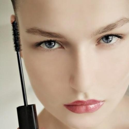 Как в домашних условиях увеличить брови. 3 секрета, создания густых бровей в домашних условиях