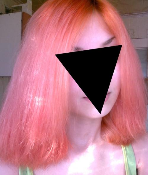 Как осветлить волосы перекисью. Можно ли осветлить волосы при помощи перекиси водорода? Личный опыт