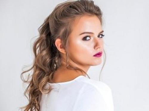 Как сделать небрежный хвостик. Хвост «Узел» 11