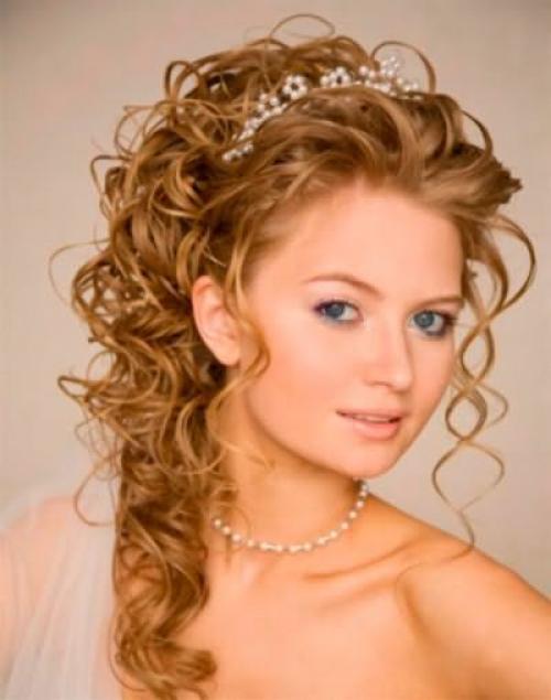 Прически на работу на средние волосы. Модные повседневные укладки