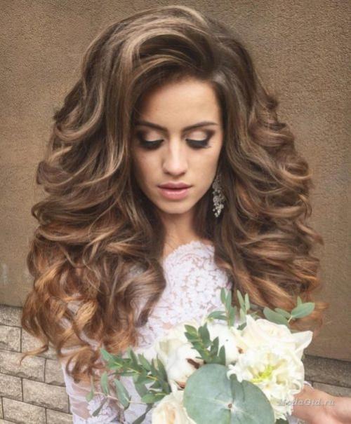 Прически на средние волосы на каждый день. Повседневные прически на волосы средней длины
