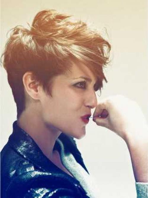 Небрежный хвостик, как сделать. Хвост «Узел» 11