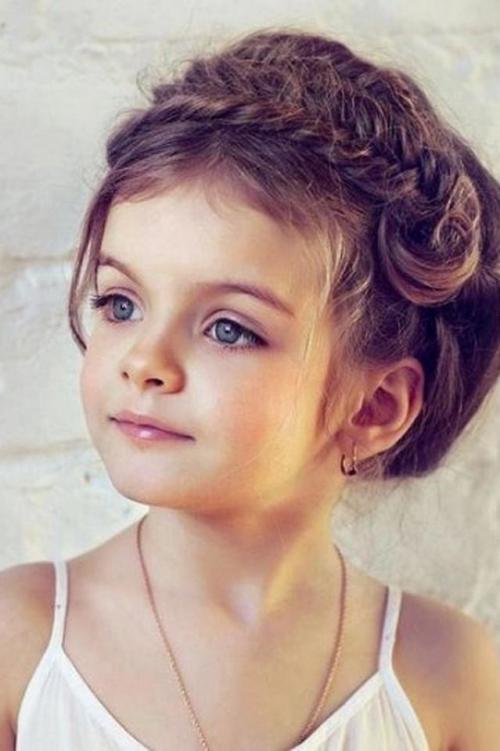 Косички для детей в садик. 12 самых простых и быстрых причесок для девочки в садик