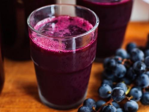 Вино из винограда в домашних условиях простой рецепт. Вино из винограда в домашних условиях – простой рецепт без дрожжей